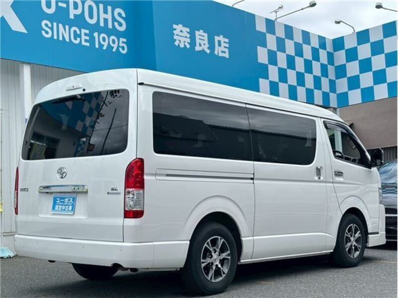 HIACE