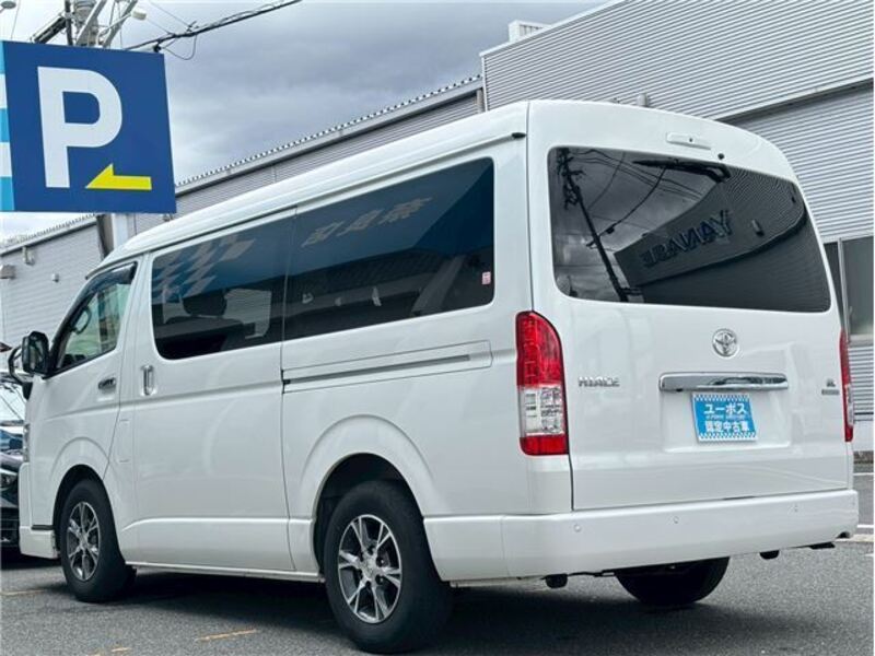 HIACE