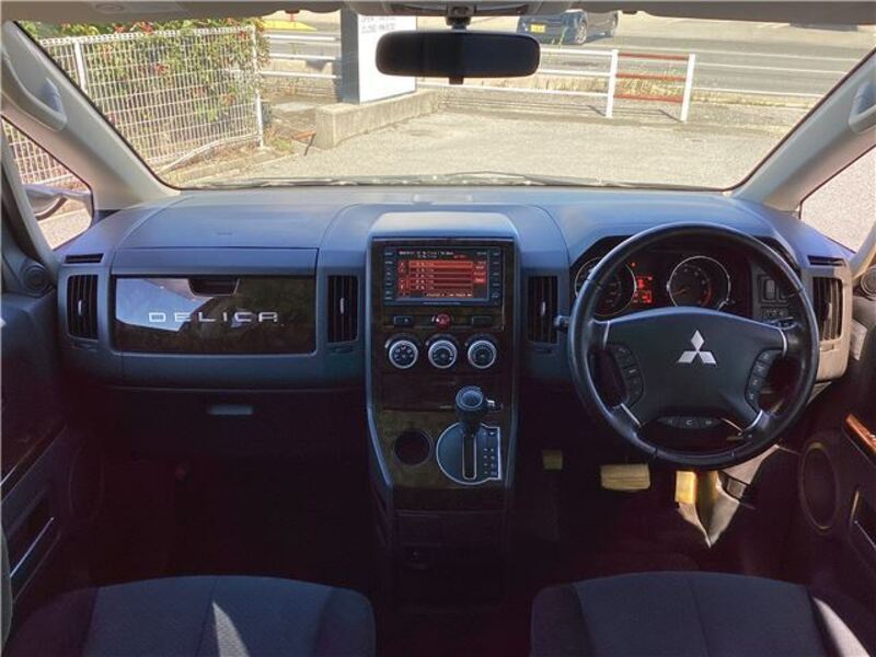 DELICA D5