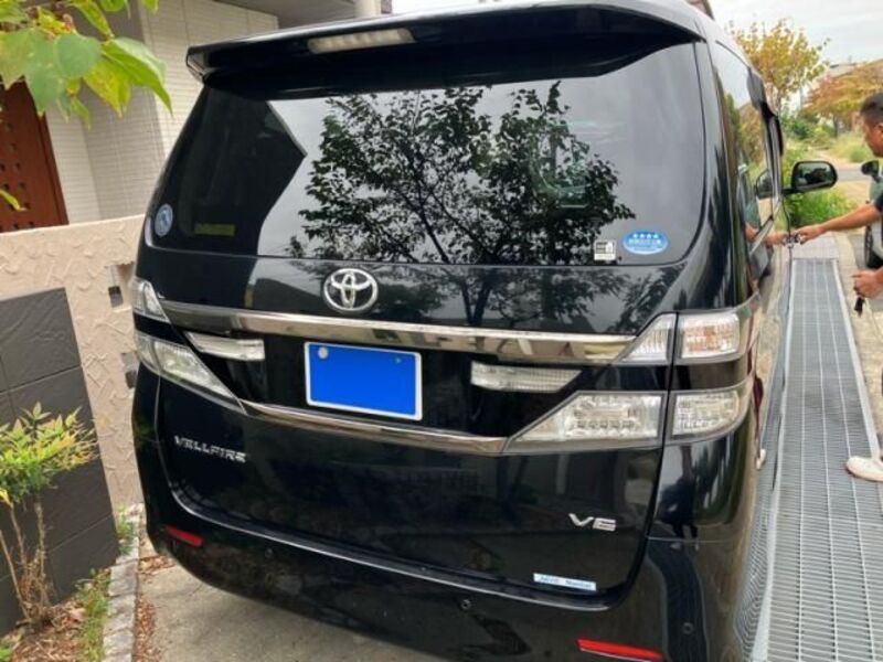 VELLFIRE