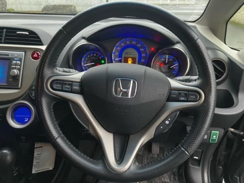 FIT HYBRID