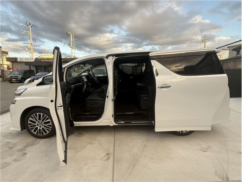 VELLFIRE