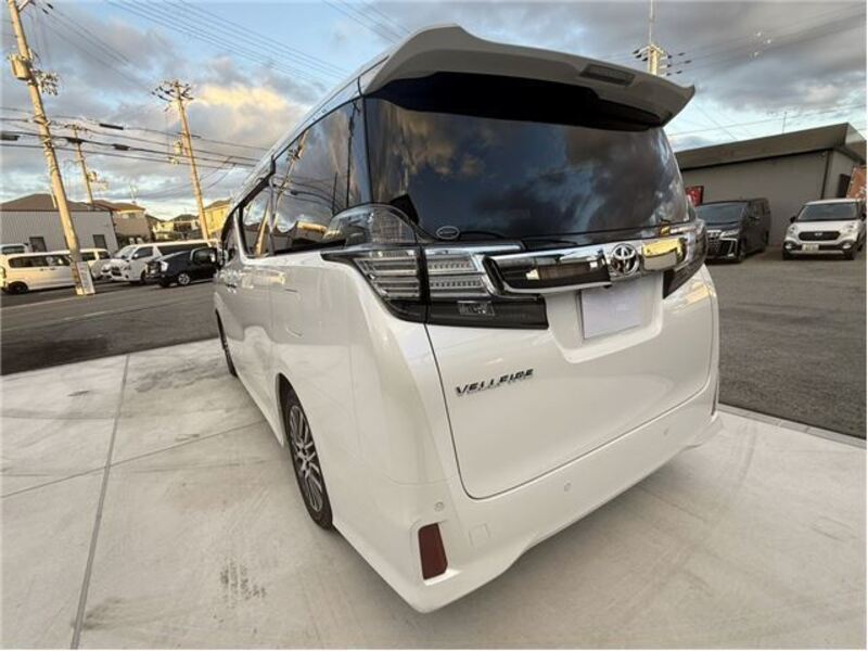 VELLFIRE