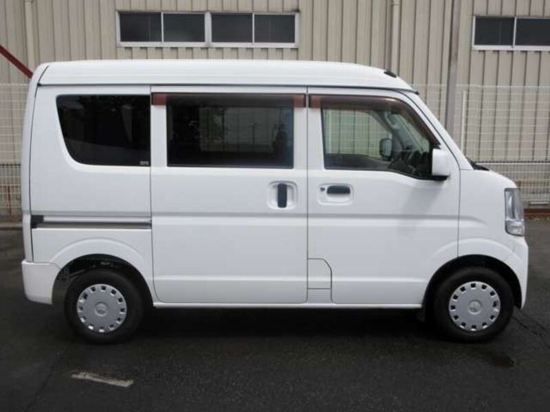 MINICAB VAN