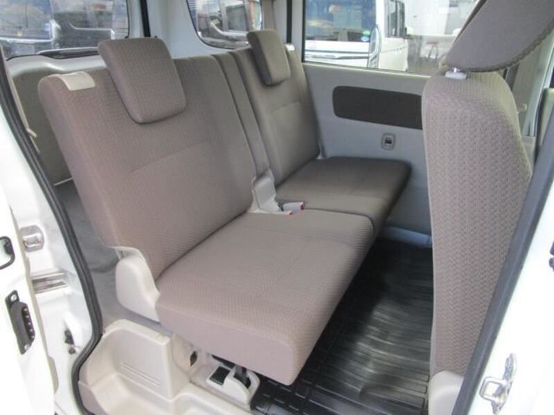 MINICAB VAN
