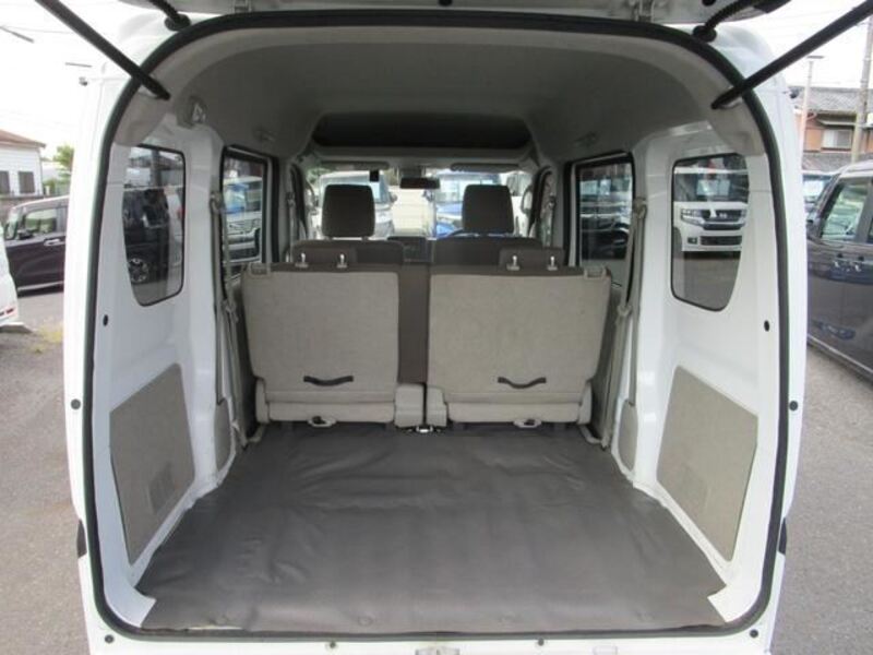 MINICAB VAN