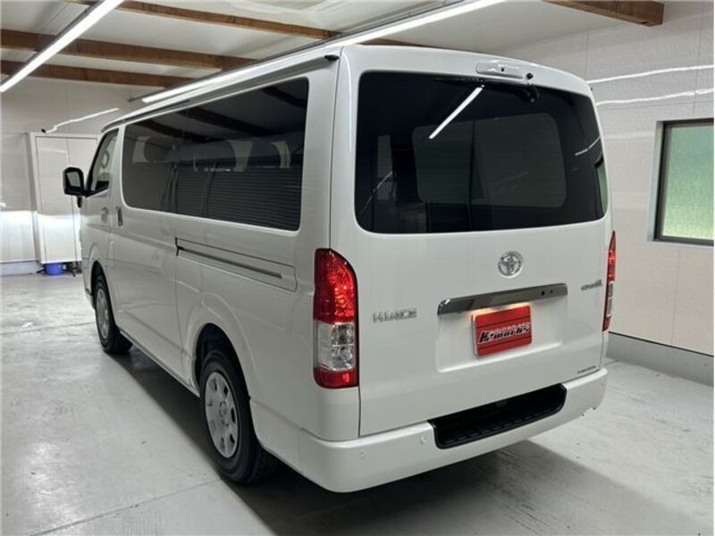 HIACE