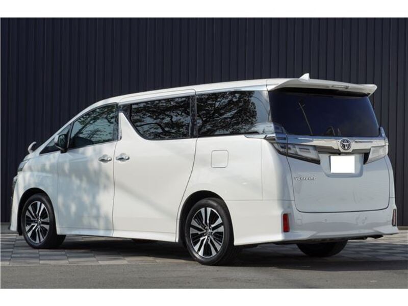 VELLFIRE