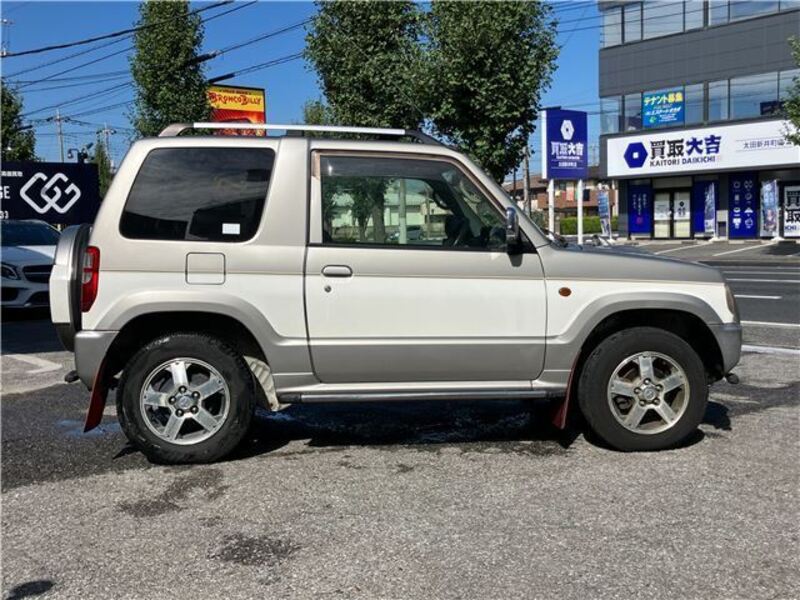 PAJERO MINI