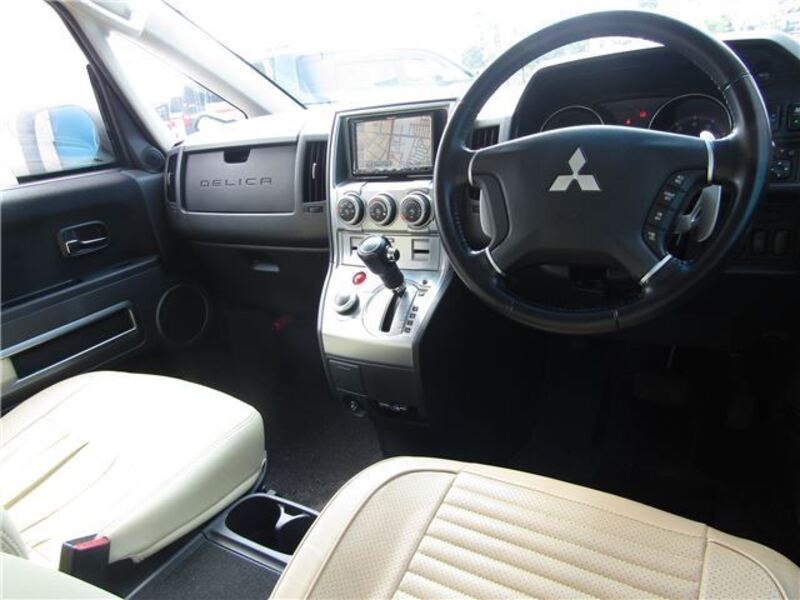 DELICA D5