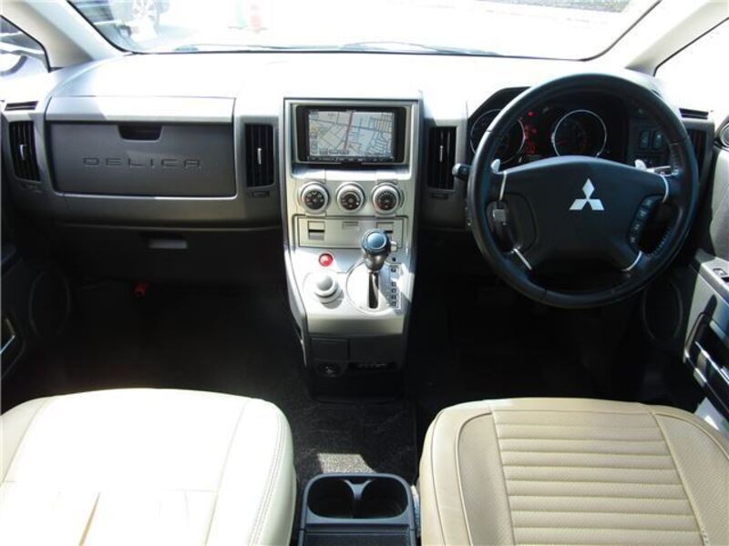 DELICA D5