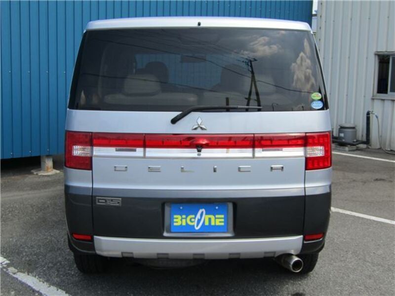 DELICA D5