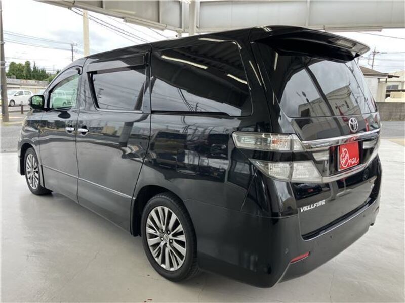 VELLFIRE
