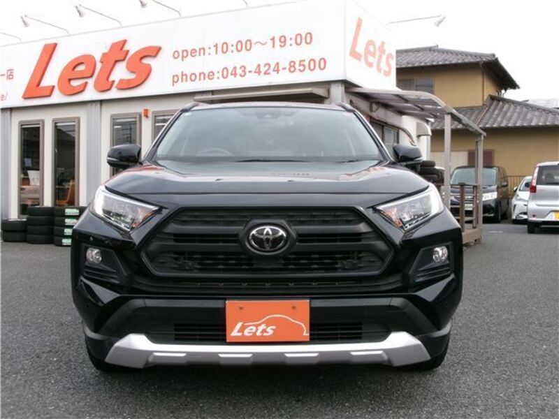 RAV4