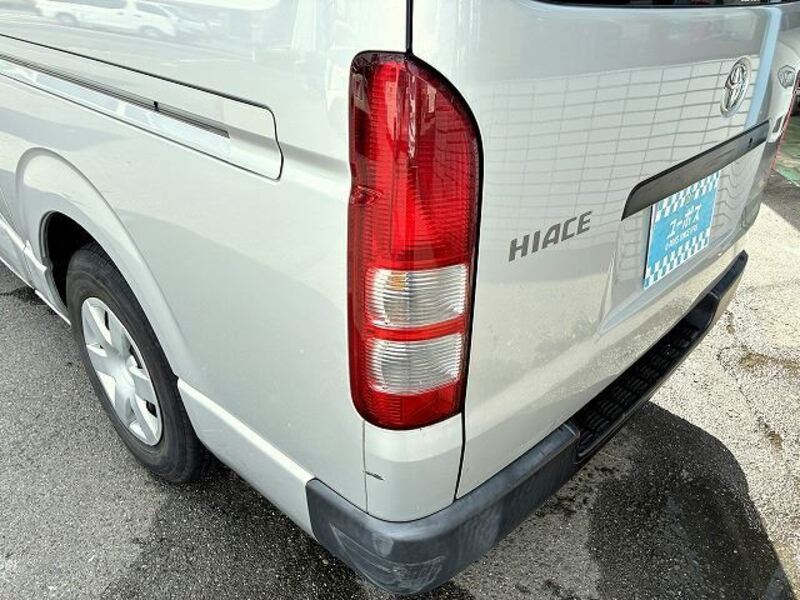 HIACE VAN