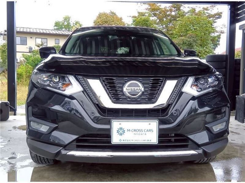 X-TRAIL