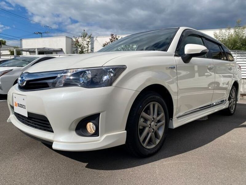 COROLLA FIELDER