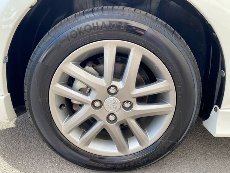 COROLLA FIELDER