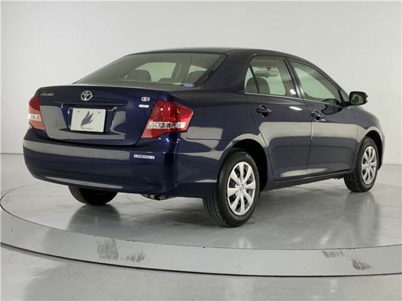 COROLLA AXIO