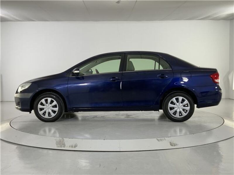 COROLLA AXIO
