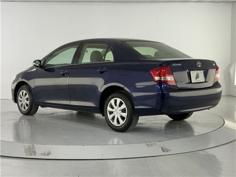 COROLLA AXIO