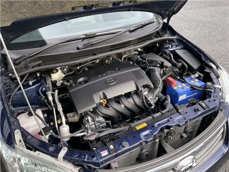 COROLLA AXIO
