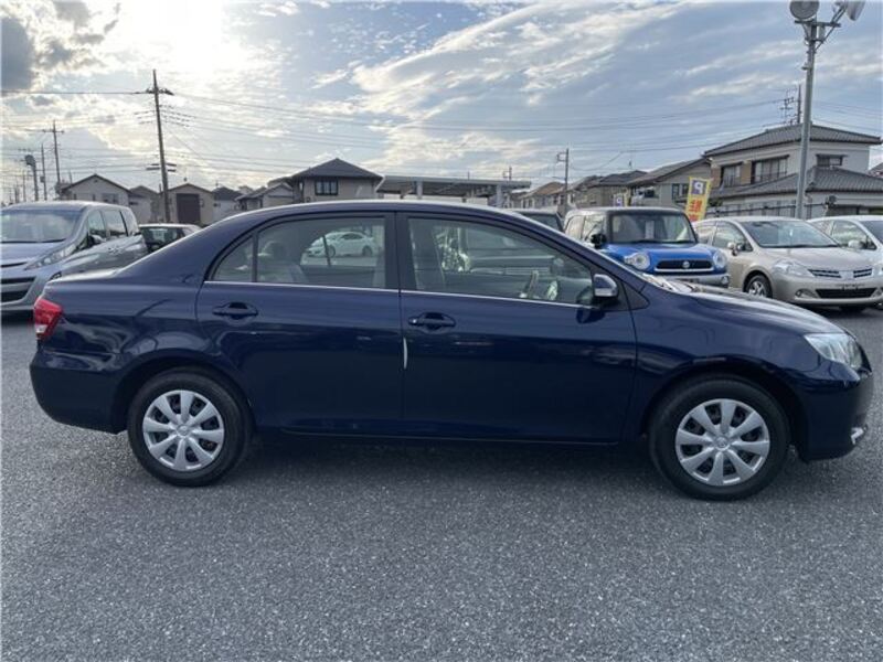COROLLA AXIO