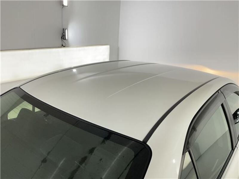 COROLLA AXIO