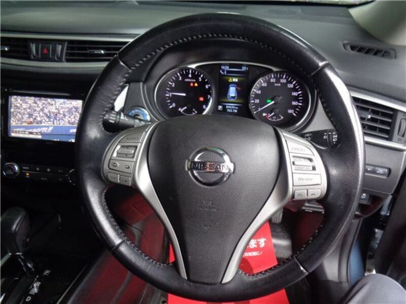 X-TRAIL