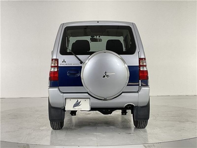 PAJERO MINI