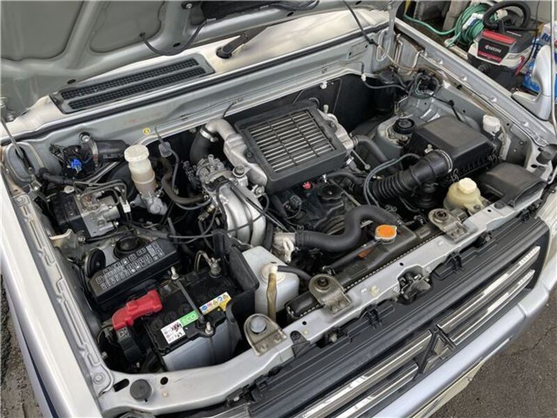 PAJERO MINI
