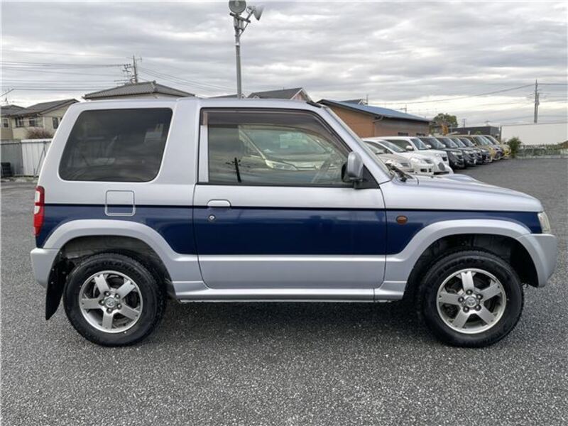 PAJERO MINI