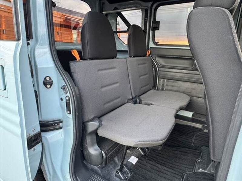 N-VAN