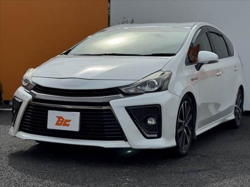 PRIUS ALPHA