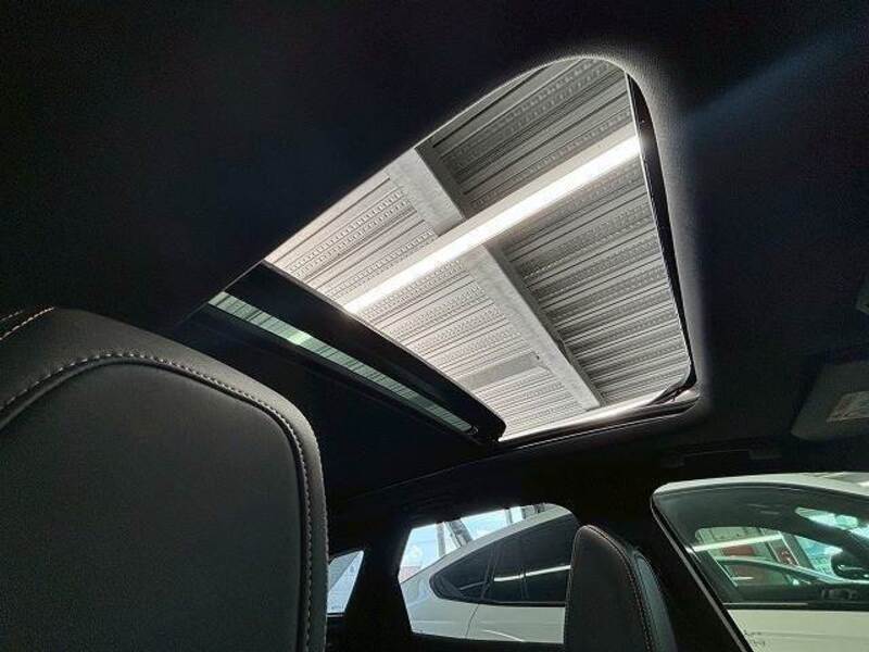 3008