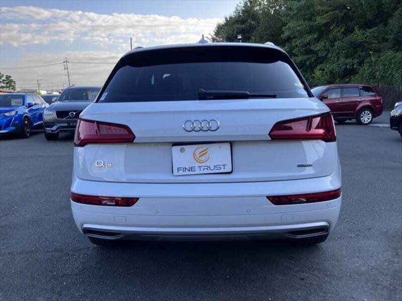 Q5