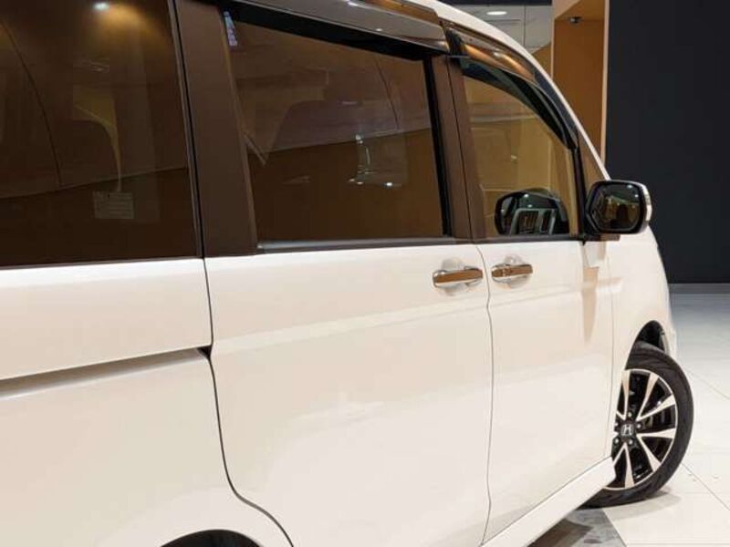 STEPWAGON SPADA