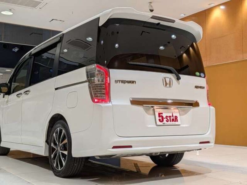 STEPWAGON SPADA