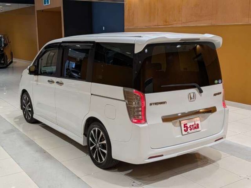 STEPWAGON SPADA