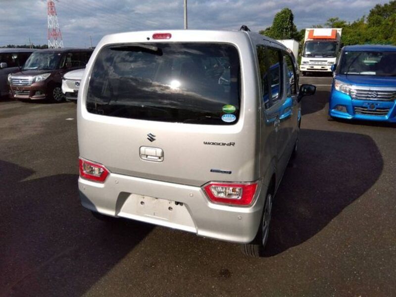 WAGON R