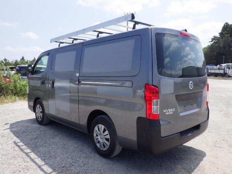 NV350 CARAVAN