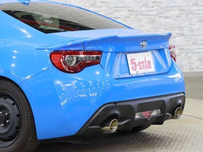 86