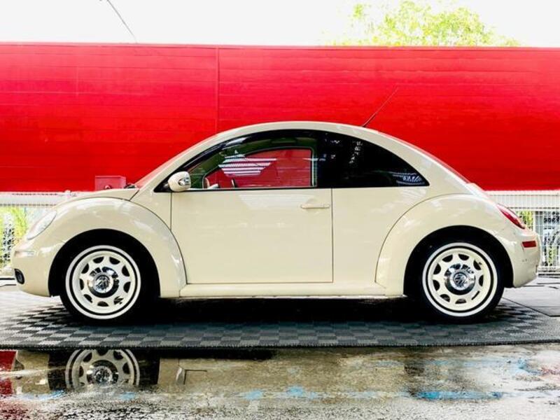 NEW BEETLE