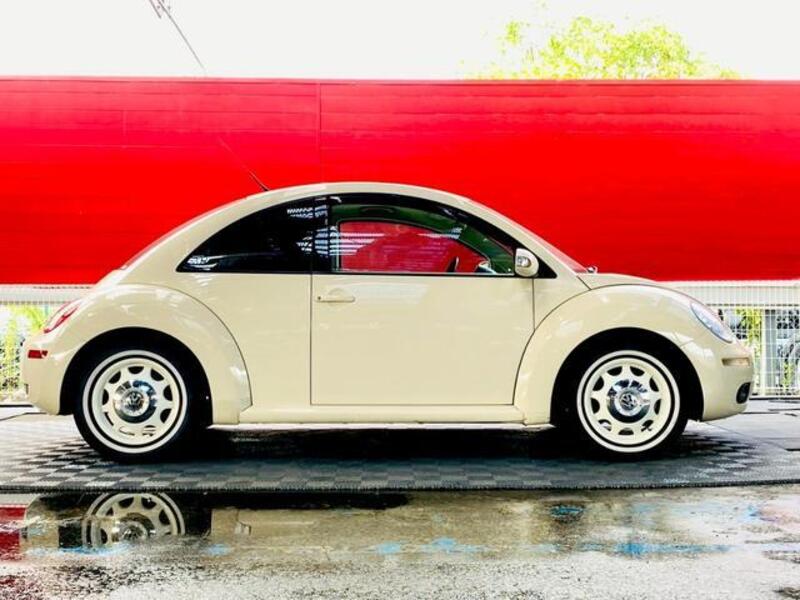 NEW BEETLE