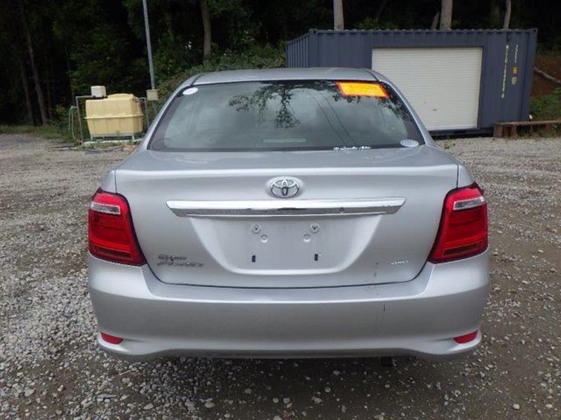 COROLLA AXIO