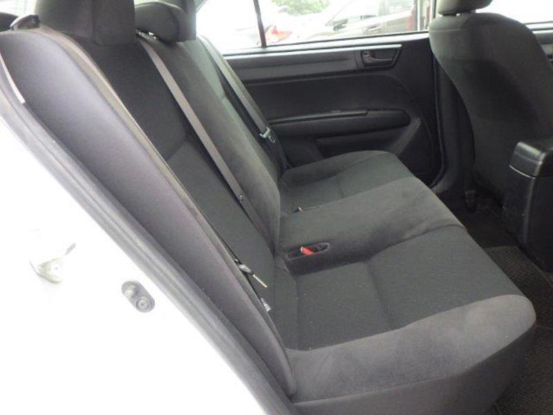 COROLLA AXIO