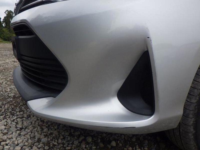 COROLLA AXIO