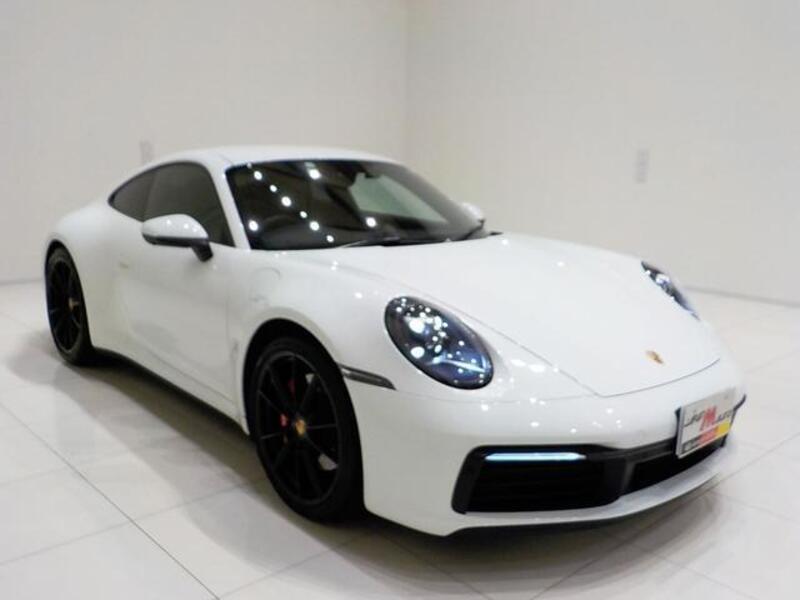 911