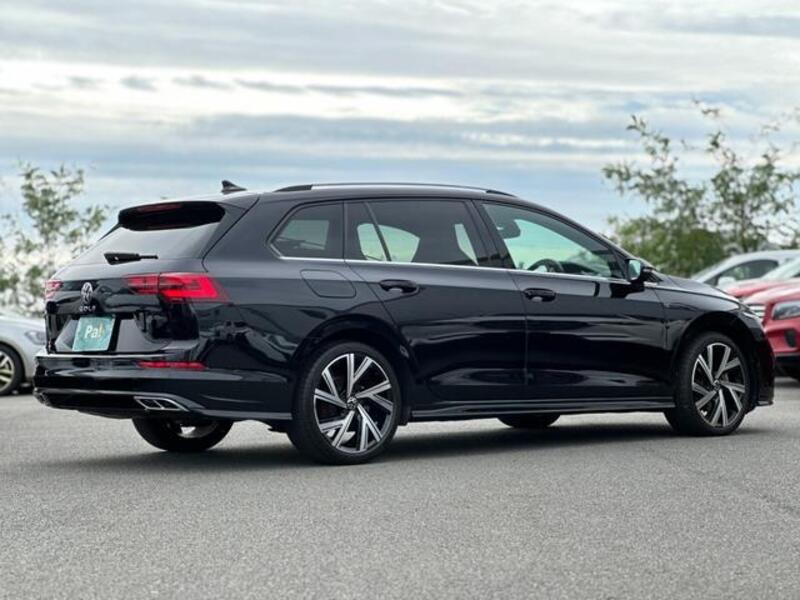 GOLF VARIANT