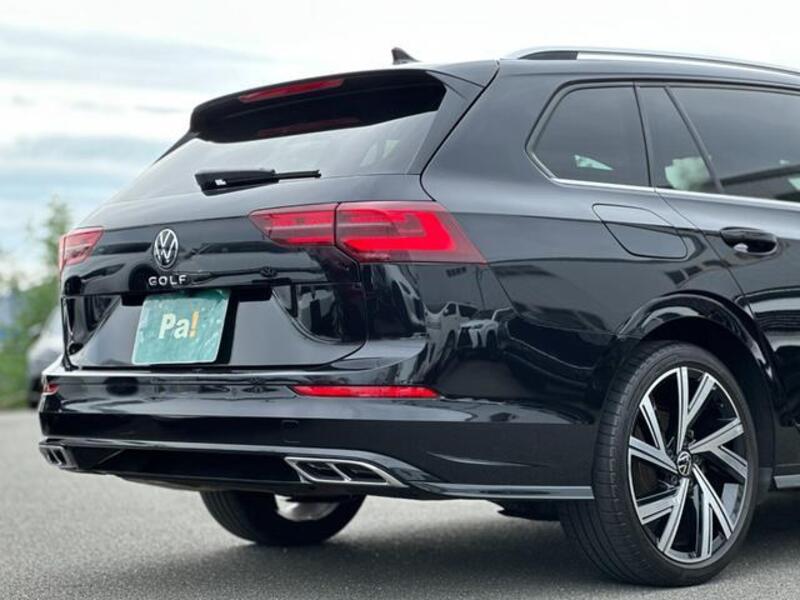 GOLF VARIANT